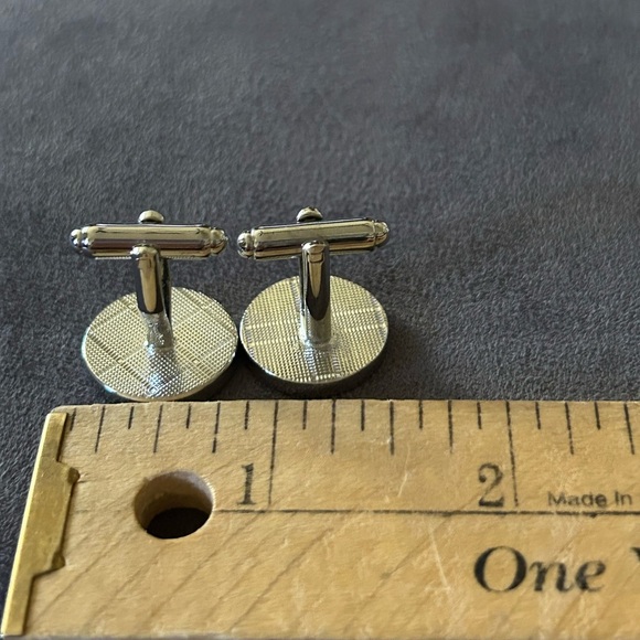 Marvel Deadpool Set Of Cuff links - Picture 6 of 7